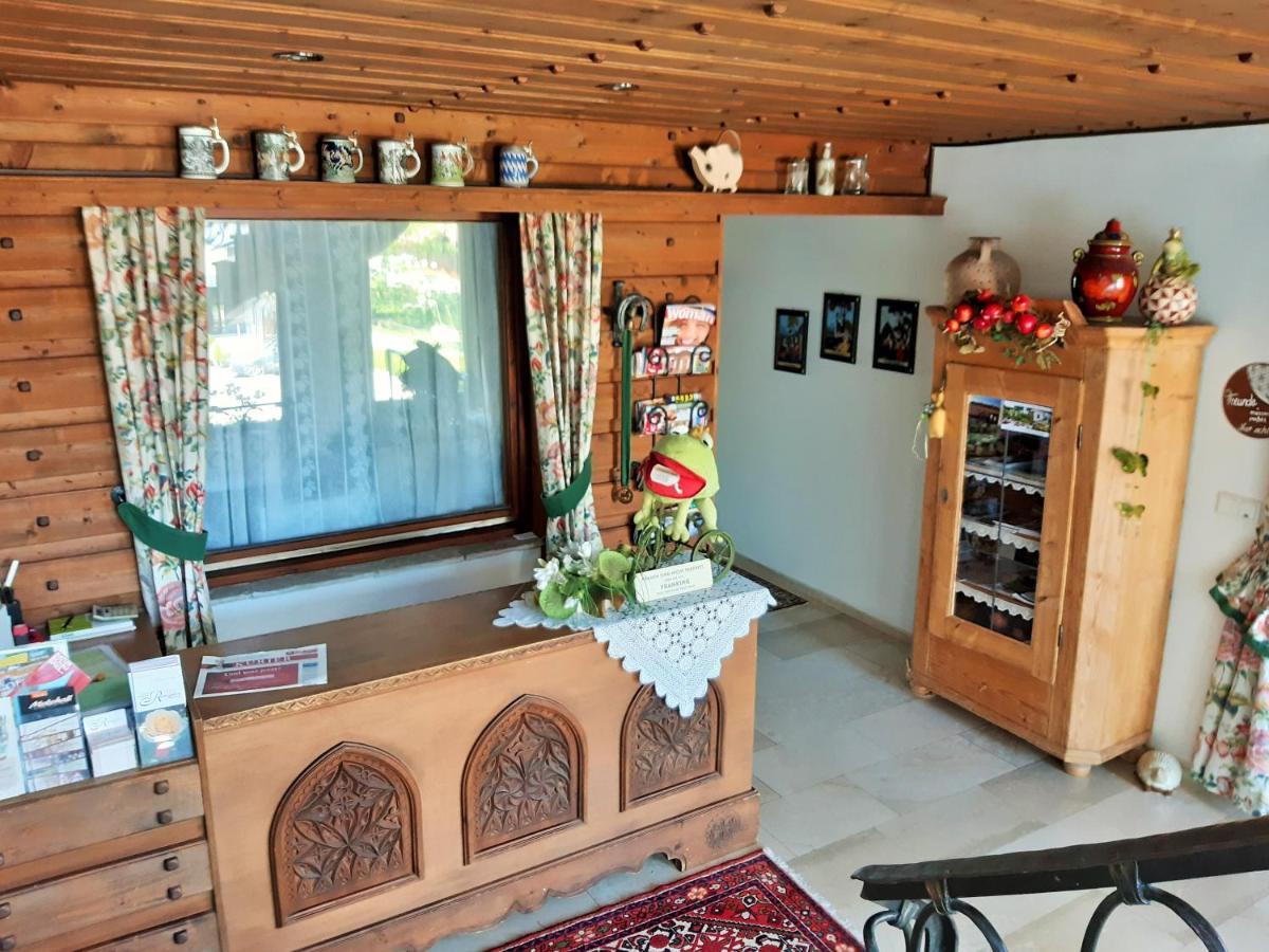 Hotel/Pension Rosengarten Franking ภายนอก รูปภาพ