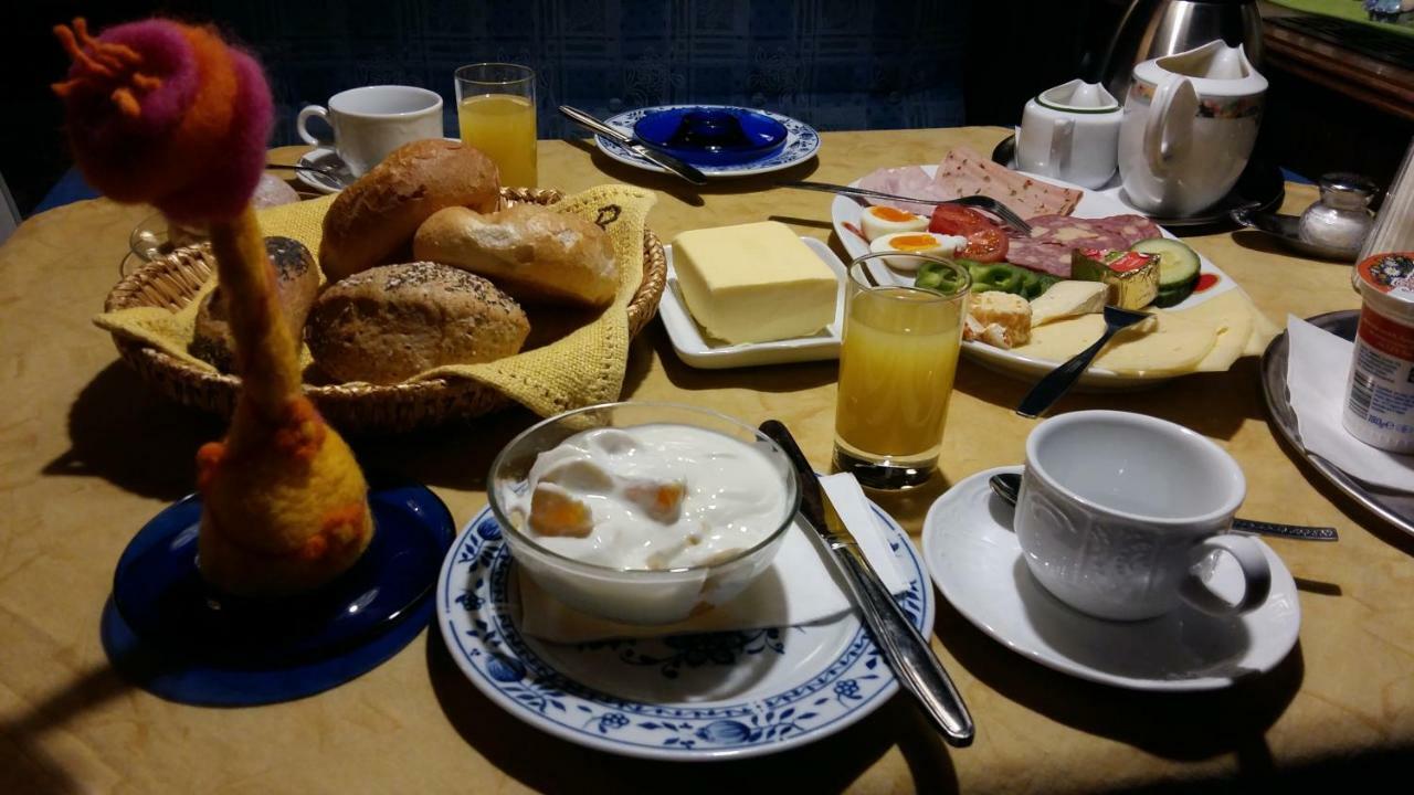 Hotel/Pension Rosengarten Franking ภายนอก รูปภาพ
