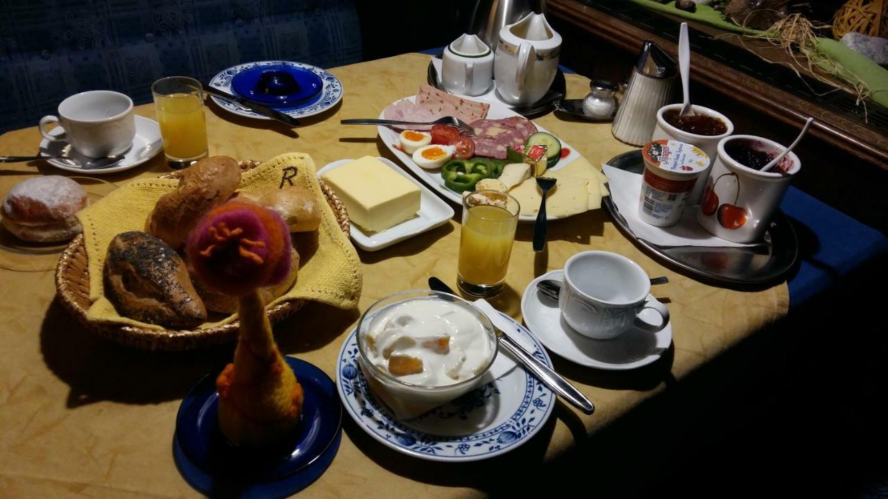 Hotel/Pension Rosengarten Franking ภายนอก รูปภาพ